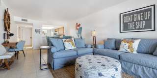 Fully Furnished Beach Escape – Gulf Views & Coastal Vibes 2 Beds | 2 Bath Gallery 16