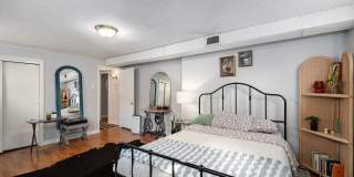 2 Bedroom, 1 Bath Garden Level Unit in Park Hill 2 Bedroom, 1 Bath Garden Level Unit in Park Hill Gallery 11