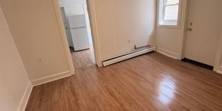 2nd Floor 2 Bedroom Apartment in Downtown York City Gallery 6