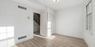 3327 R Street NW Gallery 30