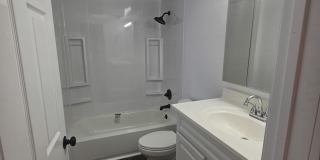 3144 Bohem St Gallery 17