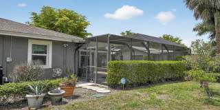 Golf Lover 4 Bed + Den and 3 Bath Pool Home in Lely Golf Estates Gallery 42