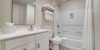 Simplicity at the Rim Gallery 10