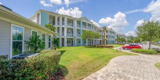 The Ellis Gallery 15