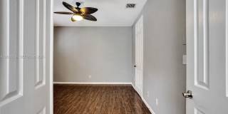 2057 SE Avon Park Dr Gallery 6