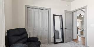 4 Bedroom Home with Solar Panels: MOVE-IN SPECIAL Gallery 18