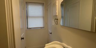 1 Bedroom w/ Den in Federal Hill Gallery 7