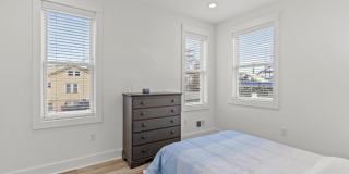 53 Sheridan Avenue Gallery 27