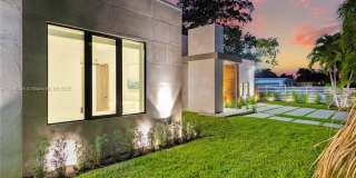 2110 NE 197th Ter Gallery 72