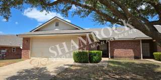 3/2 Duplex near Hewitt Park Gallery 1