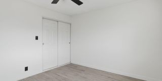 8307 E CLARENDON Avenue Gallery 22