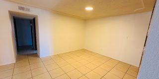 10555 KINROSS Avenue Gallery 3