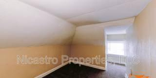 138 E 11th Avenue Gallery 42