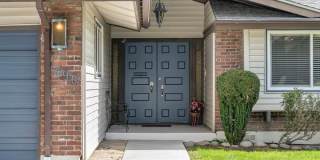 Fully Furnished Single Level Brick Home and Pet Friendly Gallery 50