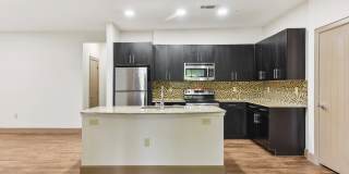 Lakeline East Gallery 44