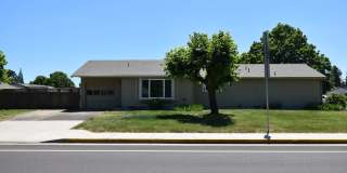 Well kept duplex with garage. Gallery 1