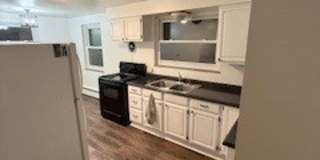 4733 Booth Road Gallery 1