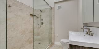 5046 Schumann Drive Gallery 28