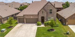 Spacious 4BR House in Melissa Gallery 1