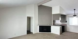 3636 Howard Gallery 6