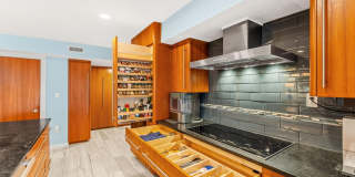 1805 Atlantic Street Gallery 16