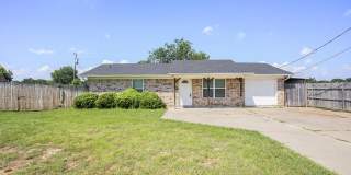 826 Meadowlark Circle Gallery 1