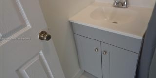 2060 SE 14th St Gallery 14