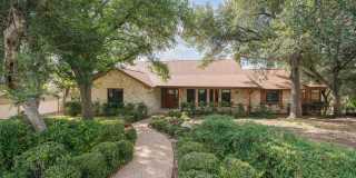 Stunning 4-Bedroom Great Hills Retreat with Private Pool & Expansive Deck Gallery 1