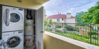 2-bed, 2-bath Condo in San Diego's Linda Vista/Fashion Valley Area. Gallery 23