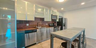 1 Bed 1.5 Bath Loft in Desired Emeryville/Oakland Neighborhood Gallery 6