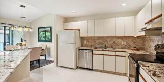 5750 Coach House Circle Gallery 9