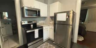 312 South Valentine Street Gallery 5