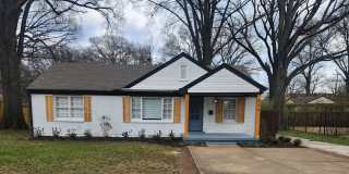 866 Colonial Gallery 1