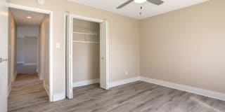 Shawnee Apartments Gallery 10