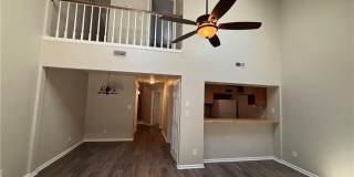 472 Falling LN Gallery 16