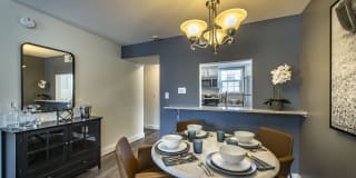 Halstead Beverly Townhomes Gallery 17