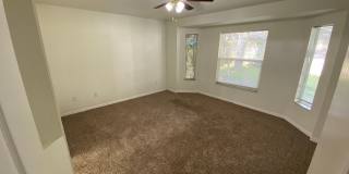 3 Bedroom / 2 Bath / 2 Car Garage Gallery 18