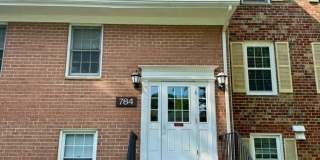 784 QUINCE ORCHARD Boulevard Gallery 1