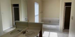 13602 POSSUM HILL Gallery 31