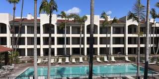 11620 Warner Gallery 1