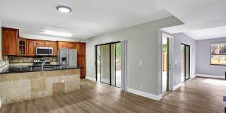 4872 NW 95th Avenue, Sunrise, FL 33351 4872 NW 95th Avenue, Sunrise, FL 33351 Gallery 6