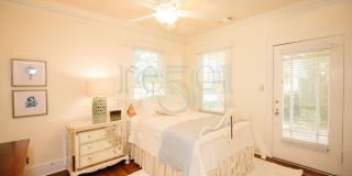 Yellow Bungalow in Hillcrest Gallery 28