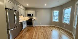 663 Columbia Road Gallery 13