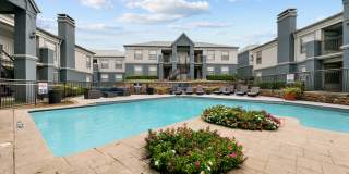 5636 Apartment Homes Gallery 8