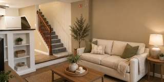 Private 4 Bedroom 1 Bathroom Townhome in East Hempfield Township! Gallery 1