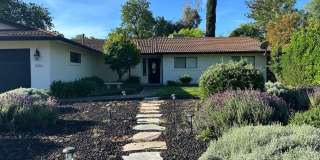 Beautifully maintained home in a peaceful setting Gallery 1
