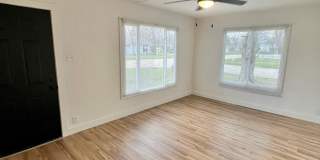 New Listing! 3 bedroom House! Gallery 15