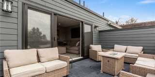 240 E Jefferson St Gallery 11