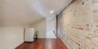 732 BURGUNDY Street Gallery 12