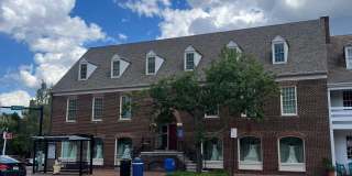 225 N WASHINGTON Street Gallery 35